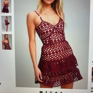 NWT Lulus maroon layered lace dress